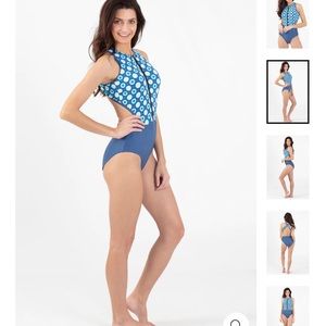 NWOT WAVE LIFE small one piece swim cutout front zipper high waist polka dot